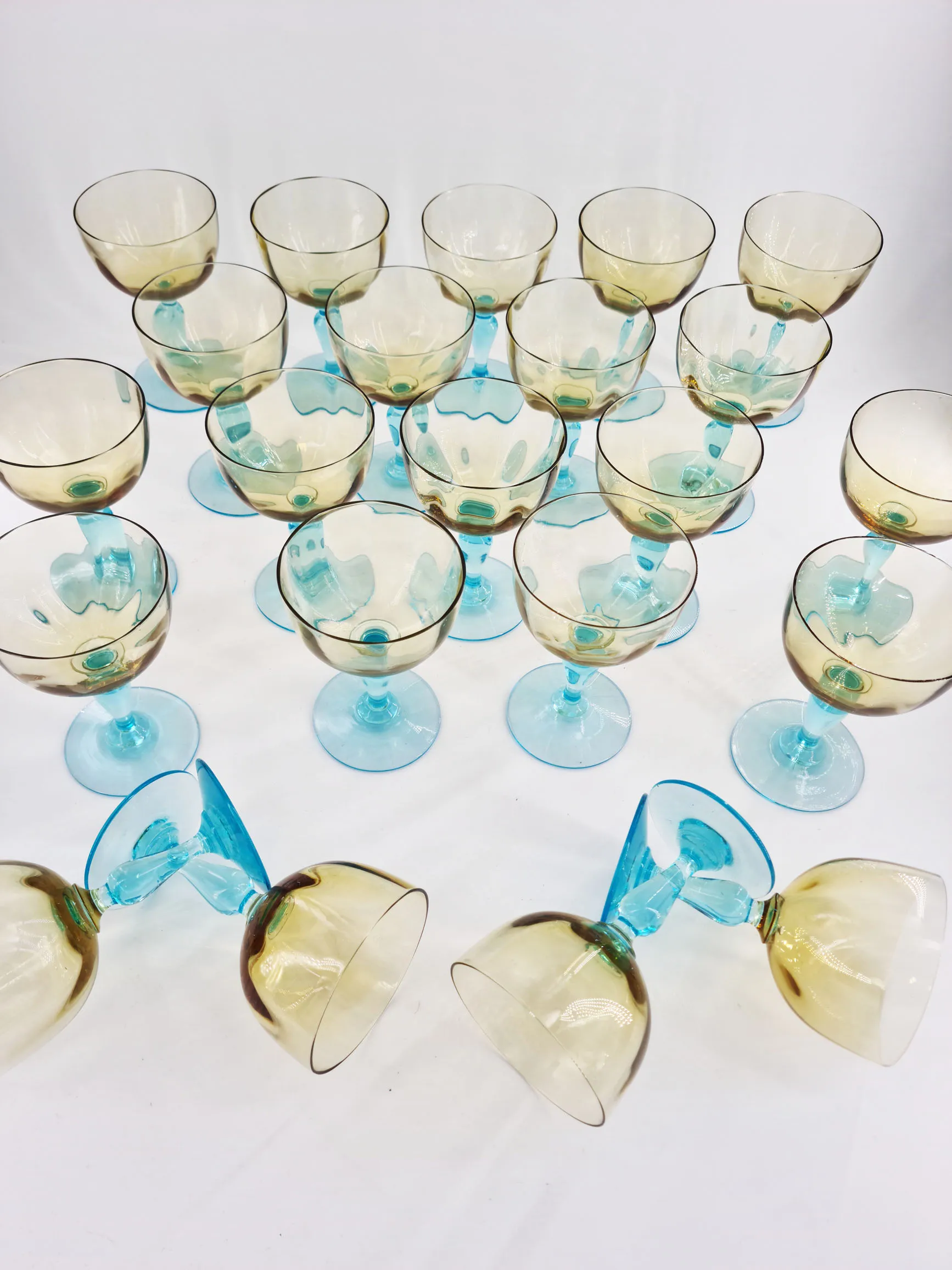 Superbe verre à eau en cristal ancien, modèle dit »George Sand », cristalleries de Portieux – Image 2