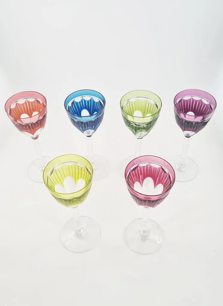 Magnifique série de 12 verres de couleurs en cristal doublé Val St Lambert – Image 3