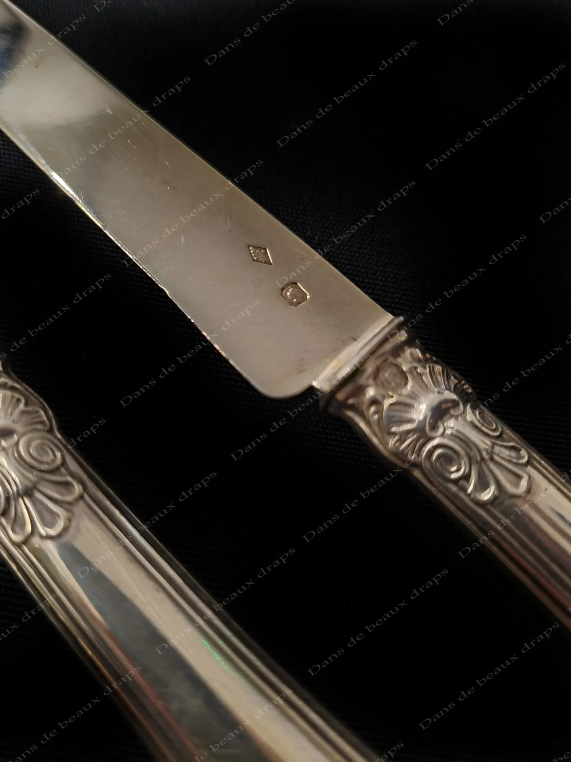 Suite de 6 couteaux à fruit en argent ,poinçon minerve fin XIX ème. – Image 5